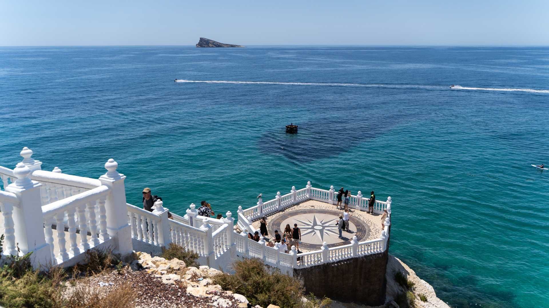 What To See in Benidorm in 2 Days: Beaches, Explorations and Flavours